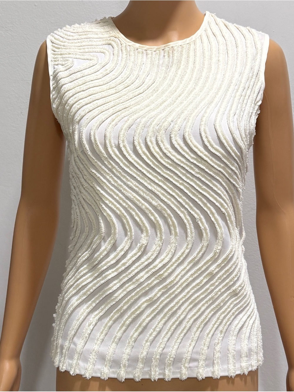 Adolfo Dominguez Ivory Textured Wave Tank Top